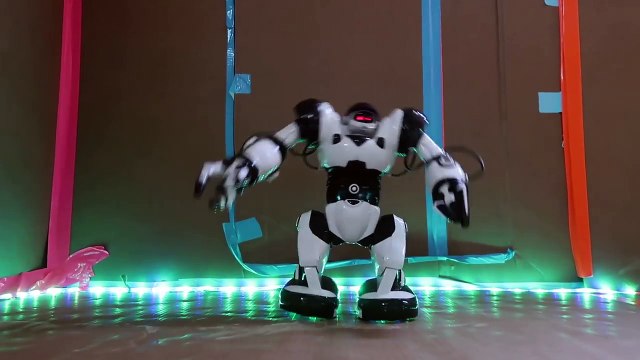 BOX FORT HIGH SCHOOL NERF WAR!!