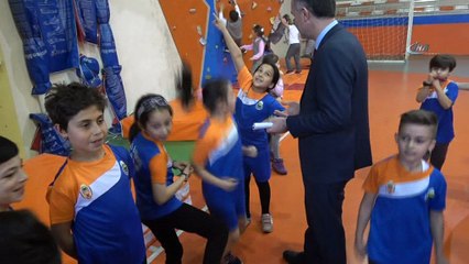 Milli takıma seçilen minik sporcular ödüllendirildi