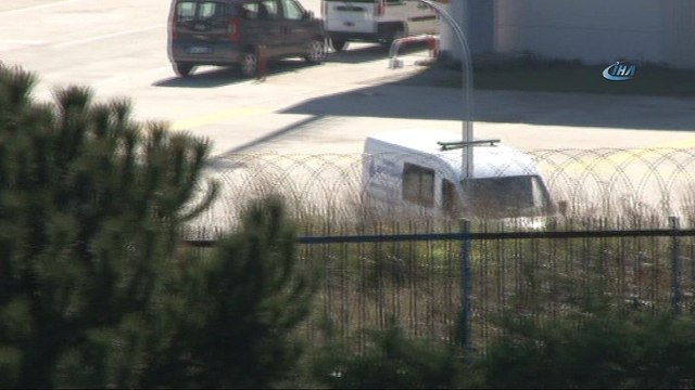 Uçak kazasında ölen Mina Başaran'ın cenazesini nişanlısı almaya böyle gitti