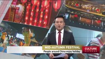 People around China enjoy Mid-Autumn Festival
