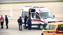 Arızalanan ambulans uçak Trabzon'a acil iniş yaptı (2)