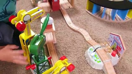 Thomas and Friends Play Table | Thomas Train Track with Bubs | Trackmaster Brio Toy Trains for Kids