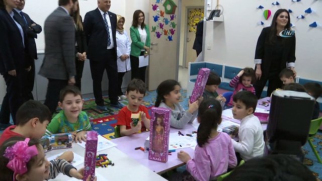 Bakan Sarıeroğlu, doktorların bayramını tebrik etti