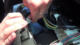 How to remove and fix the clock in 2003 2004 2005 2006 2007 2008 Toyota Corolla