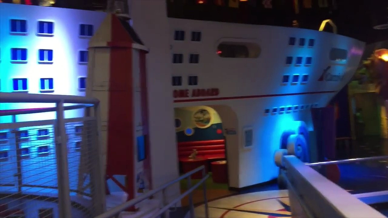 Dev oyuncak gemi, oyuncaklar ve en sevdiğimiz oyunlar! Çocuk videoları