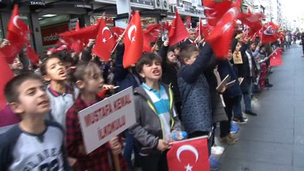 Samsun’da bin 200 öğrenci tek vücut olup kitap okudu