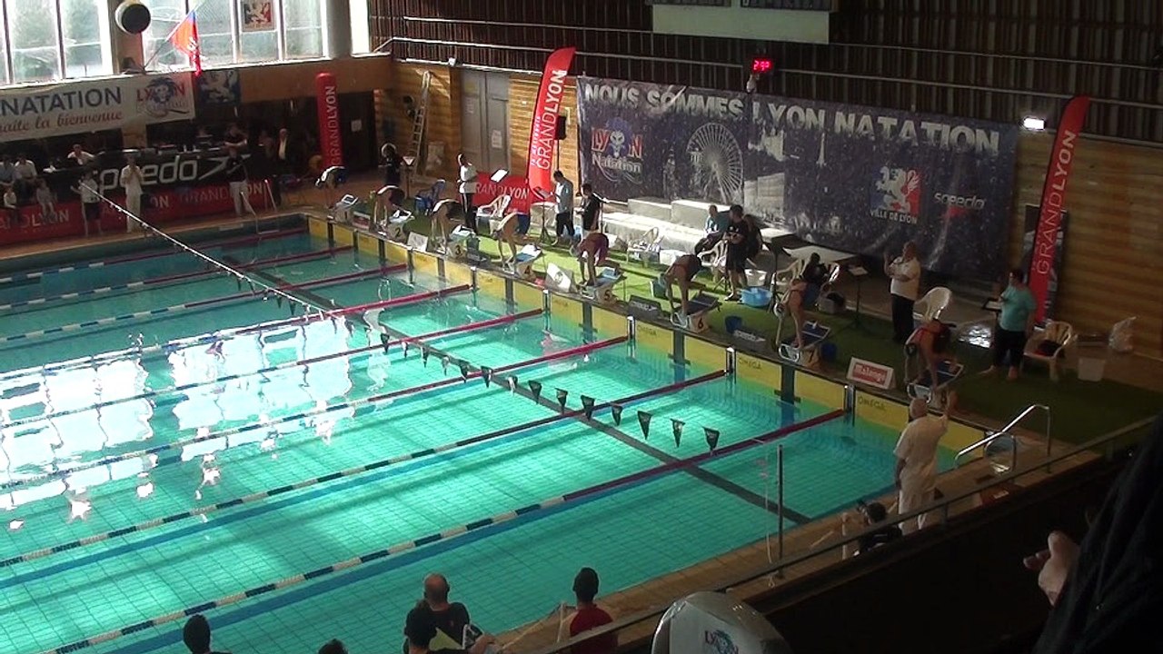 Rébecca Gensane 2ème de la Finale 100 B du meeting de Lyon Natation, mars 2018