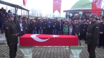 Amasya'da Şehidi Yaklaşık 7 Bin Kişi Son Yolculuğuna Uğurladı