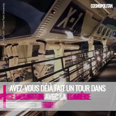L'attraction Space Mountain en pleine lumière