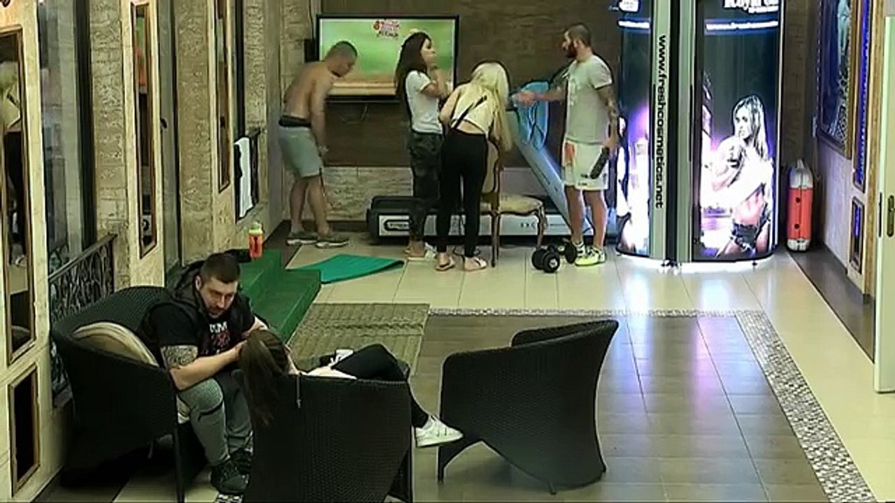 Vrhunac Mladenove bolesne ljubomore - Nina i Mladen - Parovi - (TV Happy 06.03.2018)