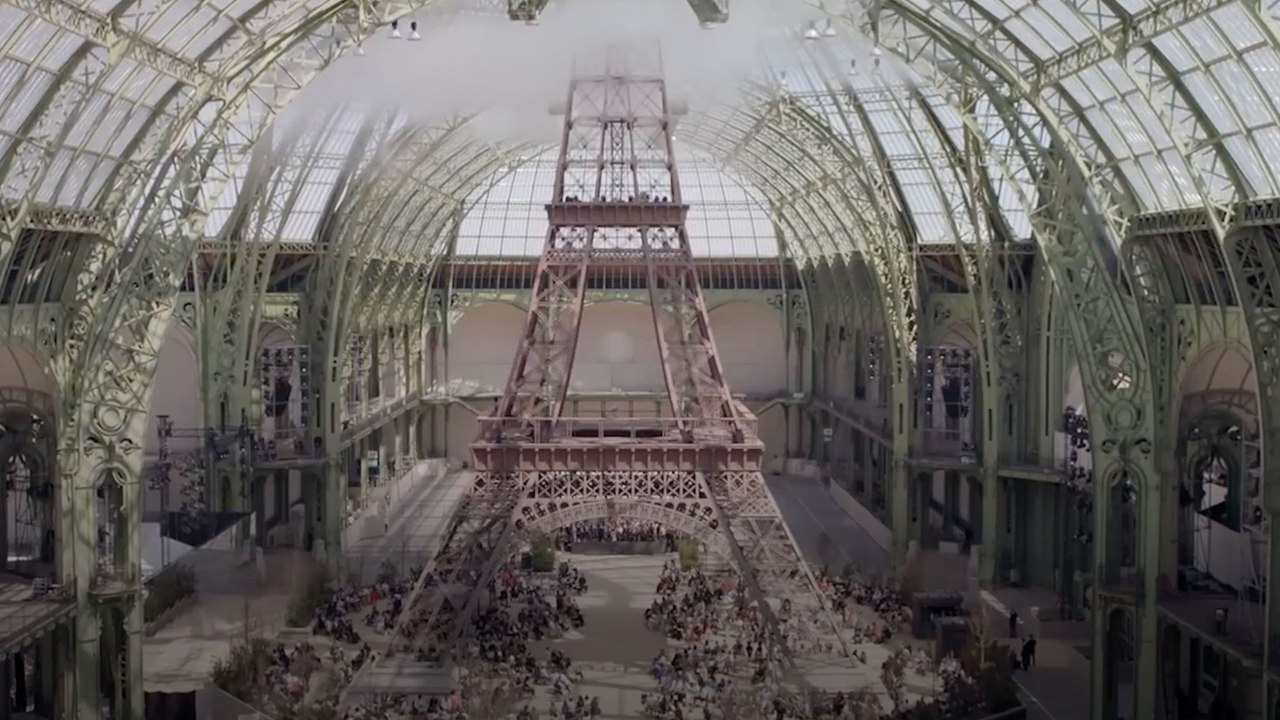 Top 10 Of Chanel’s Over The Top Runway Shows
