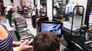 PLAYING MY PLAYSTATION WHILE GETTING A HAIRCUT! (SO FUNNY)