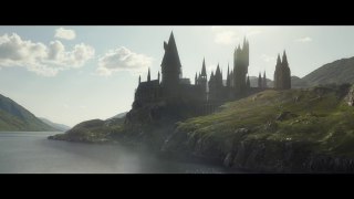 Watch Fantastic Beasts: The Crimes of Grindelwald (Trailer)