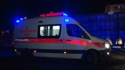 Çatıdan düşüp dükkan içerisinde mahsur kalan hırsızı itfaiye ekipleri kurtardı