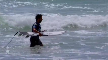 Adrénaline - Surf : F.Toledo vs. T.Hermes - Condensed Heat