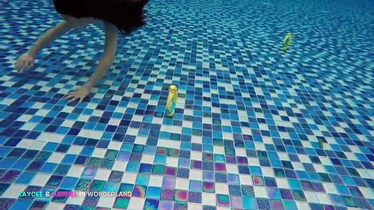 SUMMER in SINGAPORE Fun under the Sun