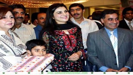 15 Beautiful And Attractive Female Politicians Who Have Ruled Over Pakistan