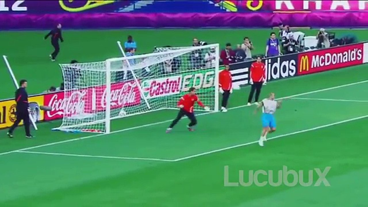 Skill dan Trick Sepak Bola Paling Bikin Nangis Lawan