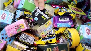 Random Blind Bag Box Episode #101 - Tsum Tsum, Yummy World, Monster High, Emoji, The Grossery Gang