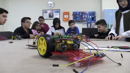 'Robotik kodlama' ile teknolojiyi öğreniyorlar - KAYSERİ