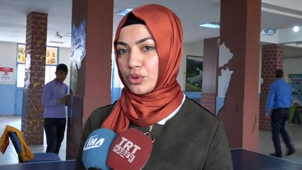 Okul duvarlarını sanat eserine çevirdiler