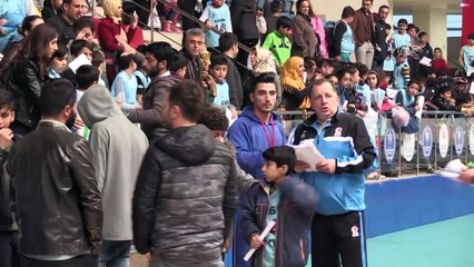 Geleceğin basketbolcuları yetişecek - HAKKARİ