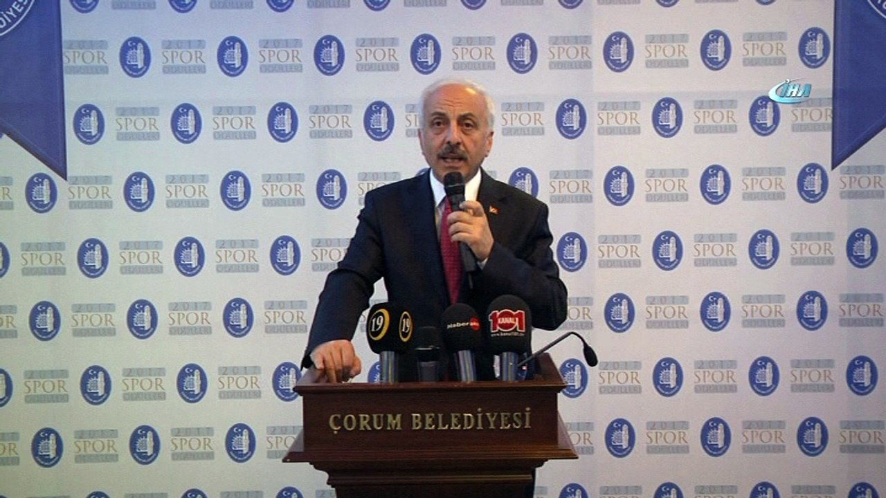 Çorumlu sporcular asker selamıyla Mehmetçiğe bağışta bulundu