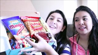 MEXICANS TRY PHILIPPINE TREATS!