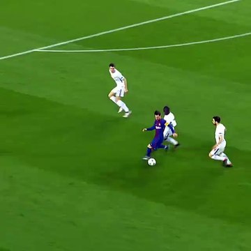 Pha xử lý ĐẲNG CẤP của Messi trước Cesc Fabregas - Champions League 2017/2018