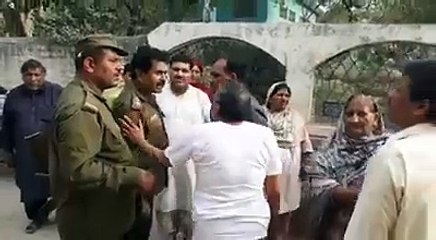 Punjab Police bad behavior with little kid- Must Watch