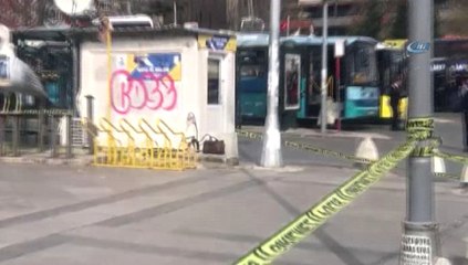 Beşiktaş İskelesi Karşısında Bulunan Otobüs Duraklarına Bırakılan Şüpheli Çanta Polisi Alarma...