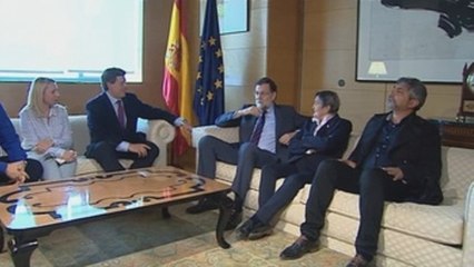 Rajoy se reúne con padres de menores asesinados