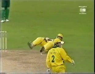 Steve Waugh's Clever 120* Under pressure in a League Match Vs SA, Helped Australia To Win the World Cup Title 1999