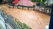 Heavy rains cause massive flooding in Kenya