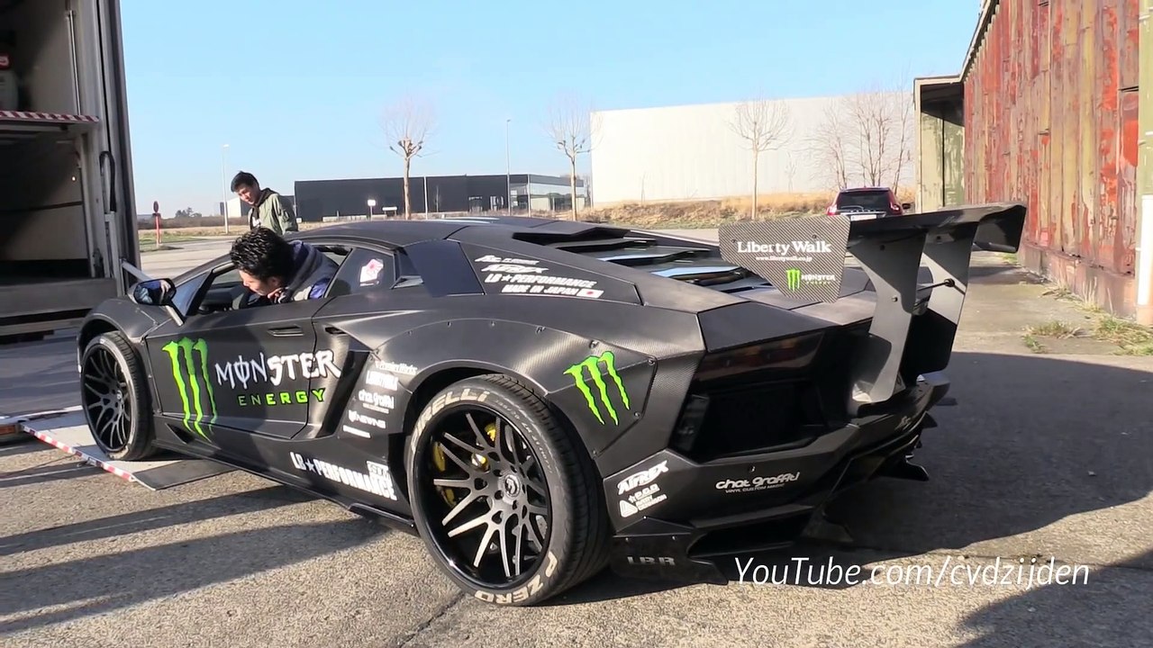 Liberty Walk Lamborghini Aventador w Fi Exhaust - Start, Revs & Fly By's!