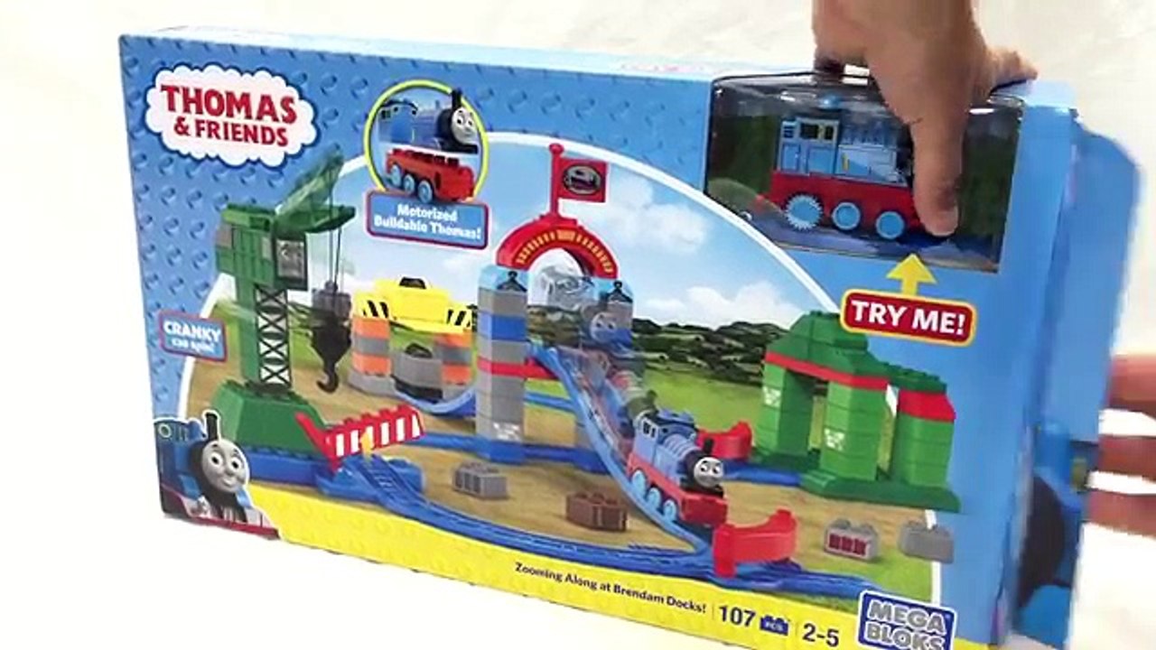THOMAS the TANK ENGINE MEGA BLOKS Zooming Along at Brendham Dock Train sets