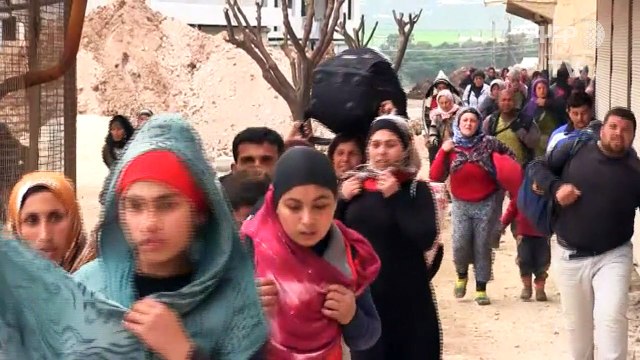 Thousands flee Syrian city of Afrin as Turkish attack continues
