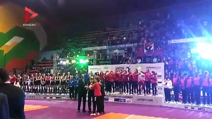 تتويج سيدات الأهلي بلقب البطولة الأفريقية للطائرة