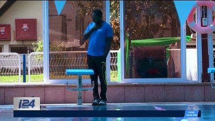 i24NEWS DESK | Refugee art on display in Israel | Thursday, March 15th 2018