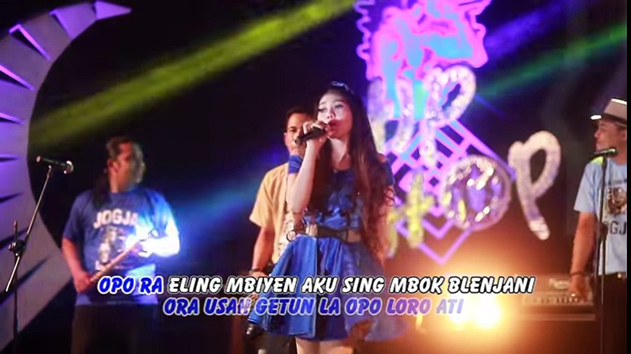 Via Vallen - Penak Jamanku (Official Music Video)