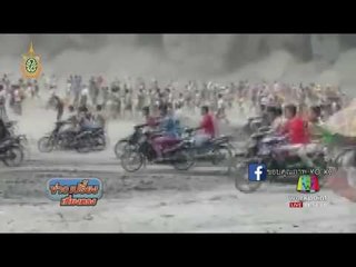 คนงานเมียนมาวิ่งแย่งกันหาทำเลบุกหาหยก | ข่าวเปรี้ยงเที่ยงตรง | 8 มิ.ย. 59