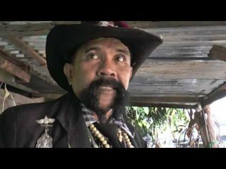 ชายคาบอยสะสมพระบรมฉายาลักษณ์ และ เหรียญ l ข่าวมื้อเช้า l 28 ต.ค.59