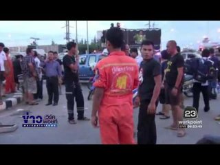 ระทึกรถรับส่ง นร. ฝ่าไฟแดง ถูกชนยับเด็กเจ็บ 14 ราย l ข่าวมื้อเช้า l 22 พ.ย.59