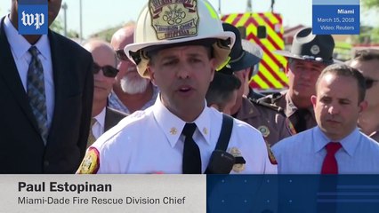 Official_ Eight vehicles crushed in Miami area pedestrian bridge collapse