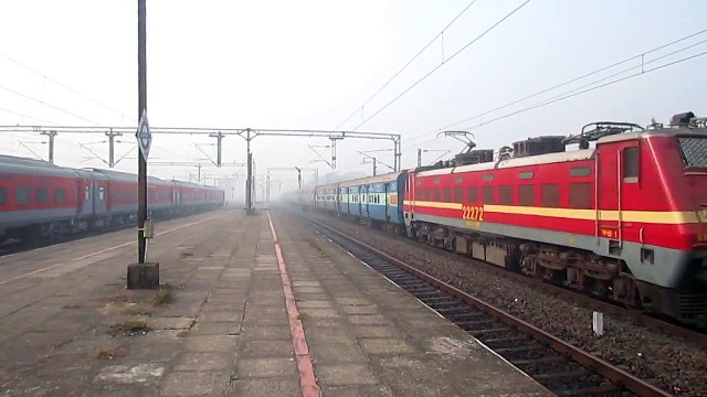 RUSHING THROUGH FOG|SER MORNING SHOWDOWN | WAP-4 24 COACH YPR- HWH EXPRESS