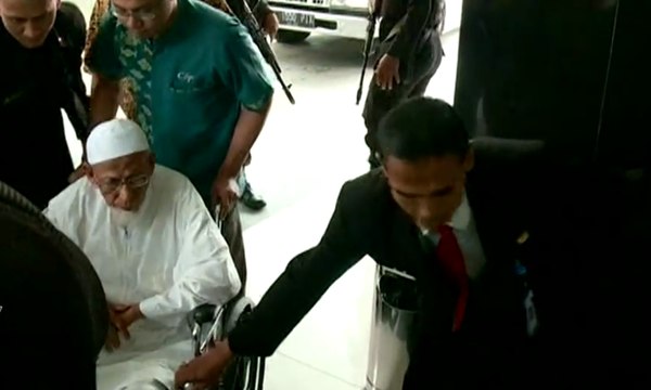 Abu Bakar Baasyir Kembali ke RSCM