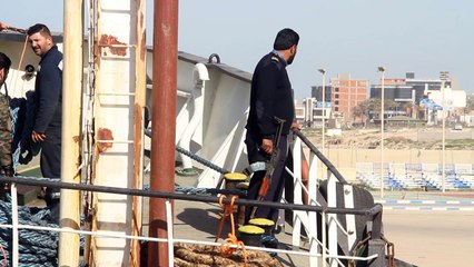 ضبط ناقلة وقود ترفع علم توغو واحتجاز طاقمها اليوناني قبالة ليبيا