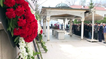 Uğur Erdener'in annesi vefat etti - ANKARA