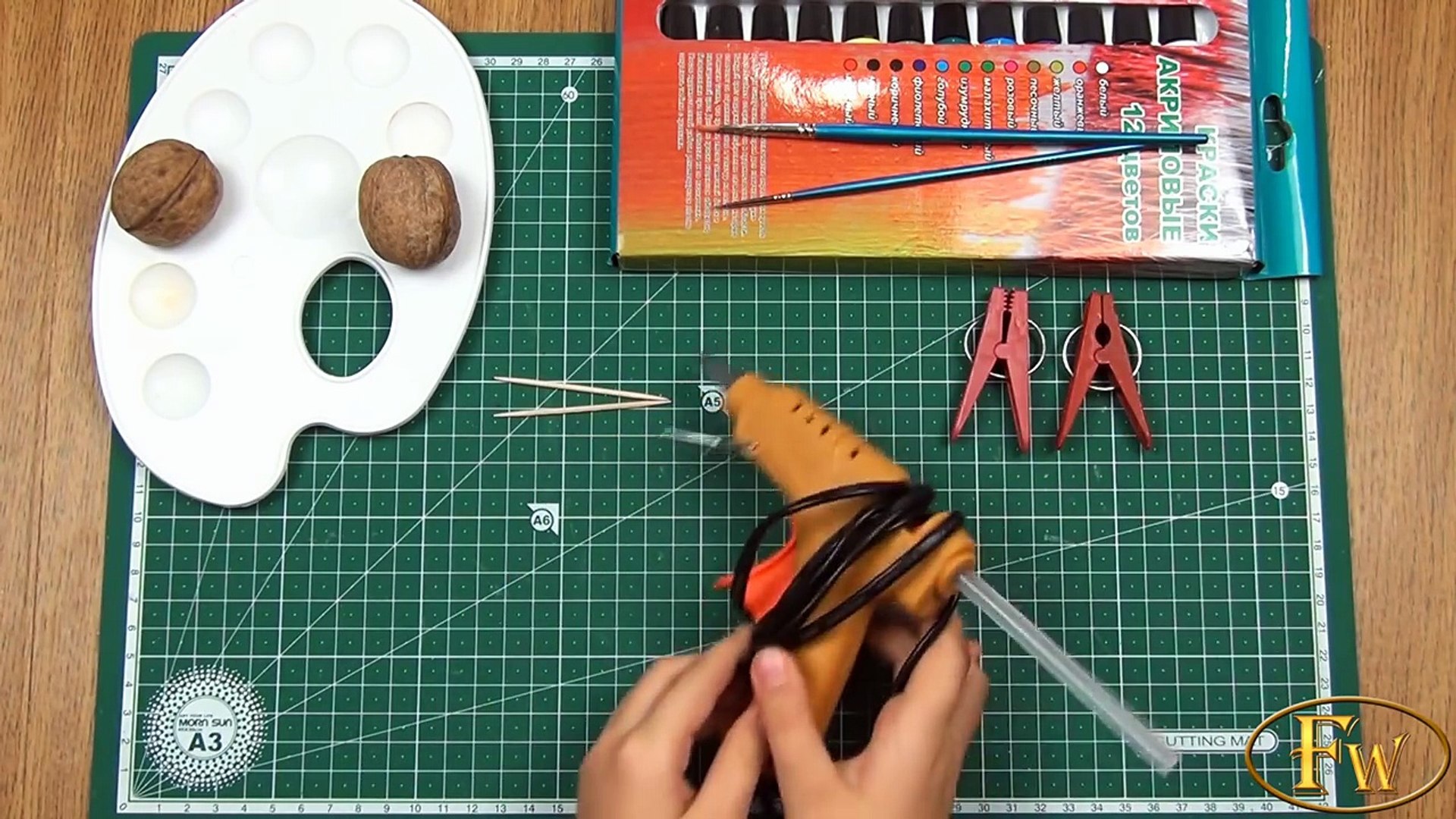 ⁣Как сделать тыкву (Светильник Джека) для Хэллоуина. How to make a pumpkin for dolls Halloween.