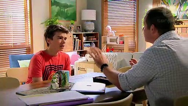 Neighbours 16th March 2018 (7800)